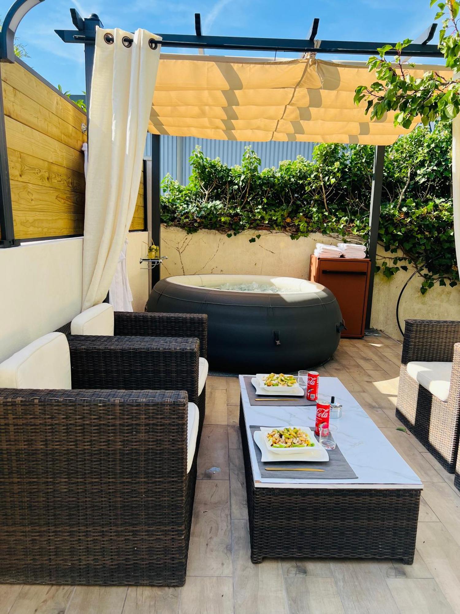 Superbe Appartement Avec Jardin Et Parking Prive Ris-Orangis Ngoại thất bức ảnh