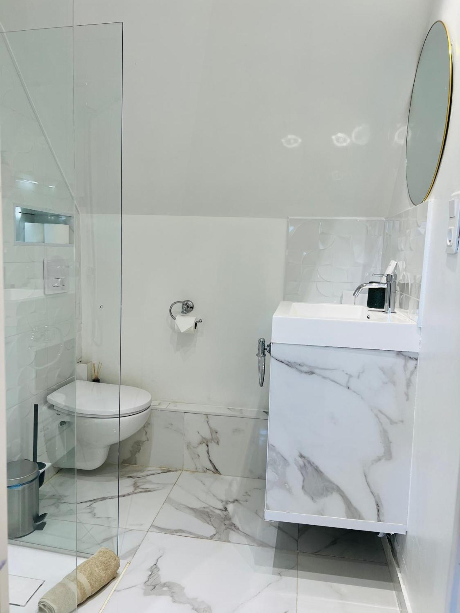 Superbe Appartement Avec Jardin Et Parking Prive Ris-Orangis Ngoại thất bức ảnh